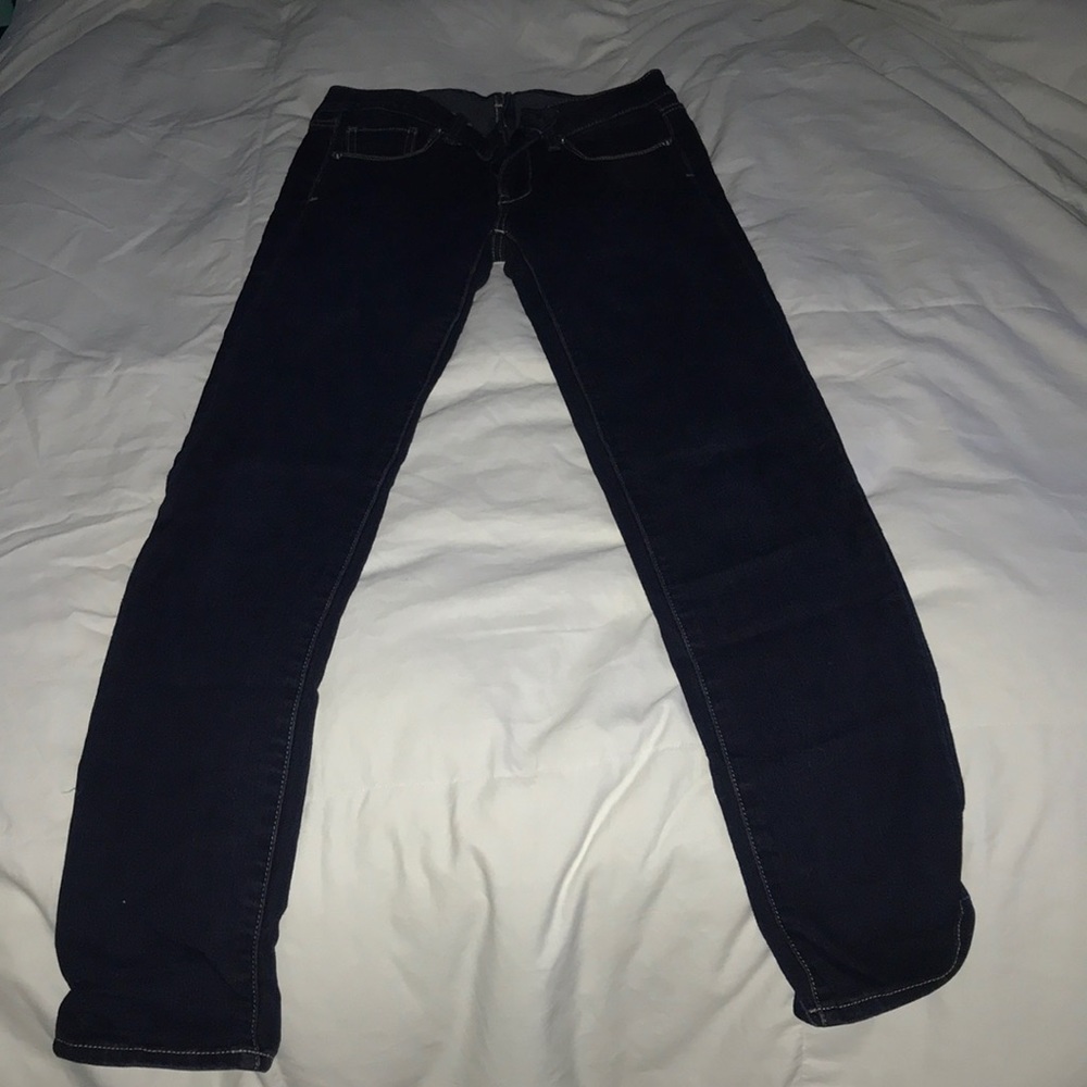 Skinny jeans